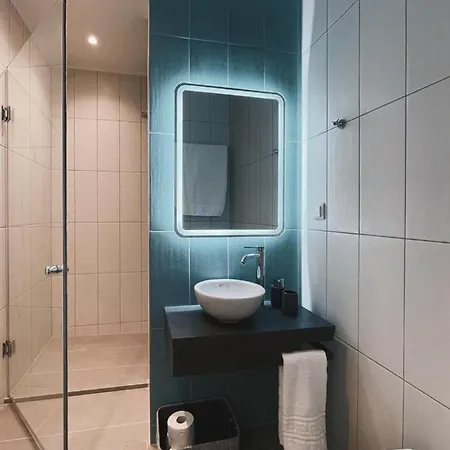 Apartament Urban Hive Chania, Your Basecamp - Fiber Wifi *